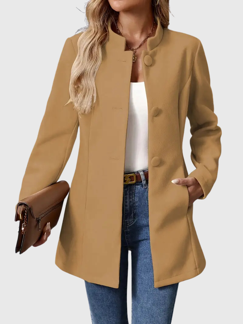 Amara | Buttoned Coat