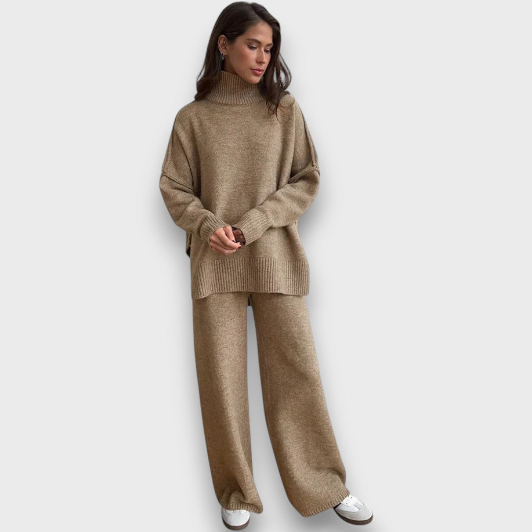 Gevanna | Two-Piece Knitted Set with Roll Neck